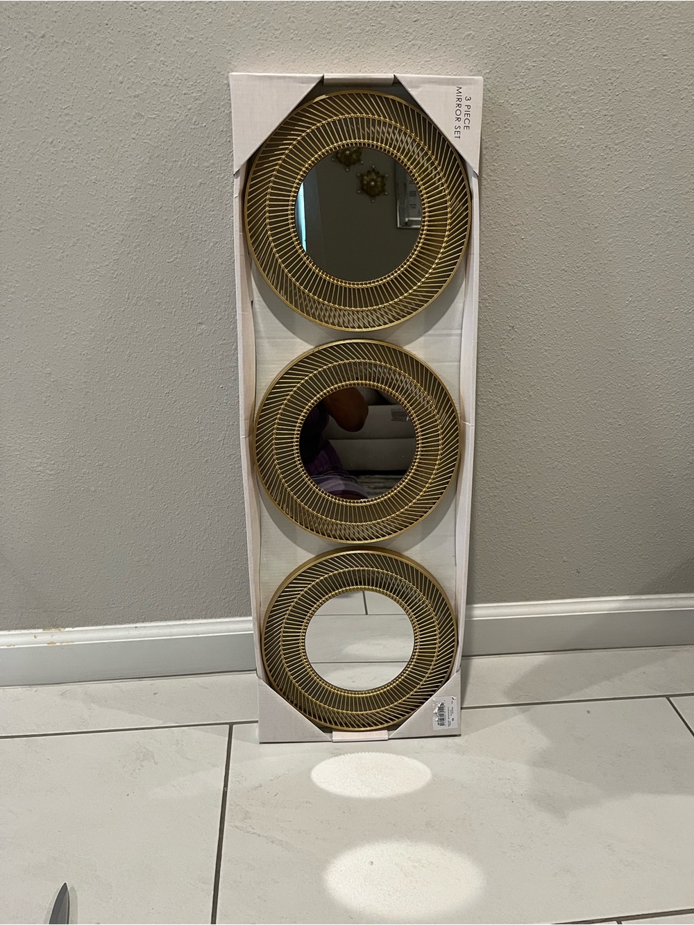 Gold Decorative Round Wall Mirrors Set of 3 - Stylish Home Wall Decor